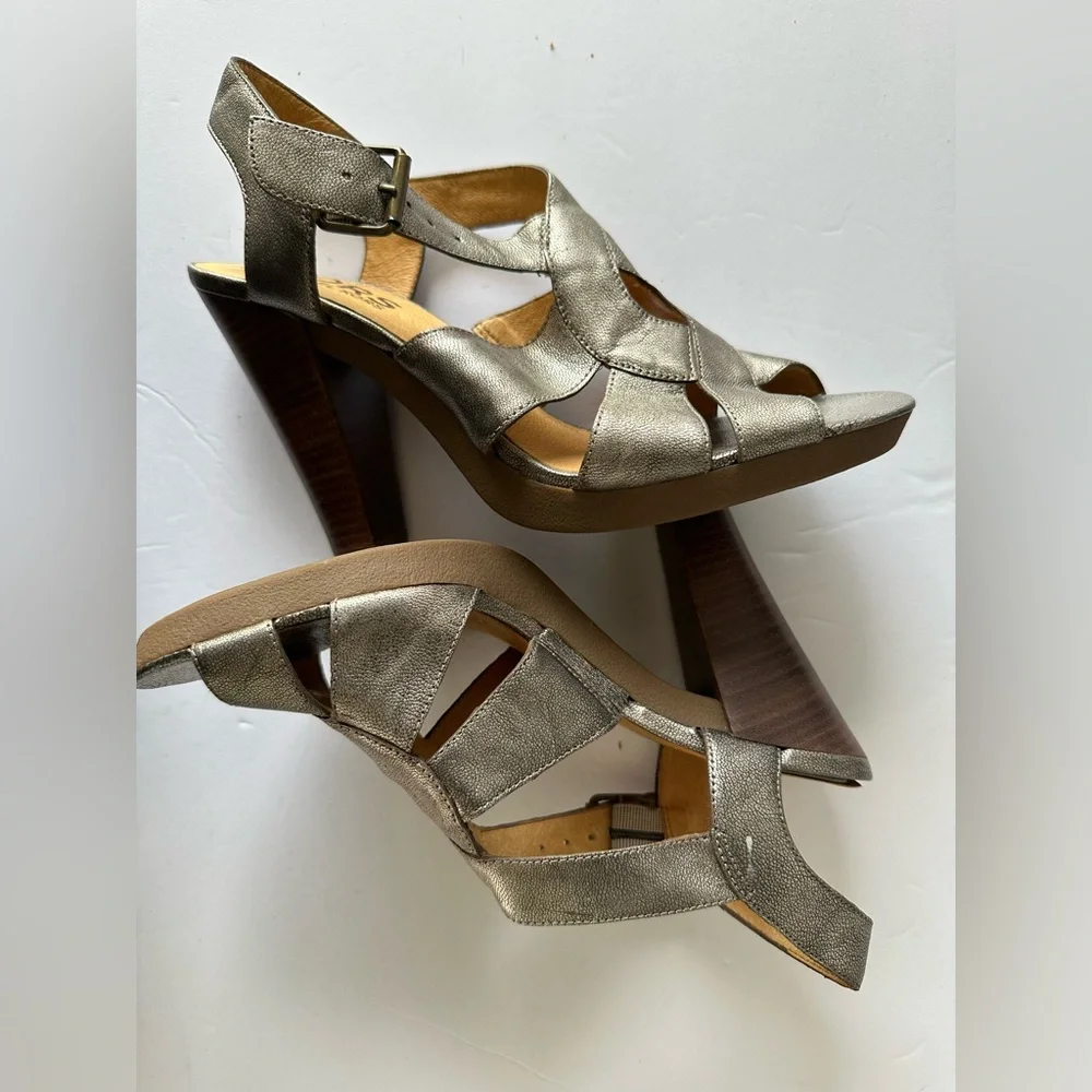 Michael Kors‎ Women's Silver Sandals